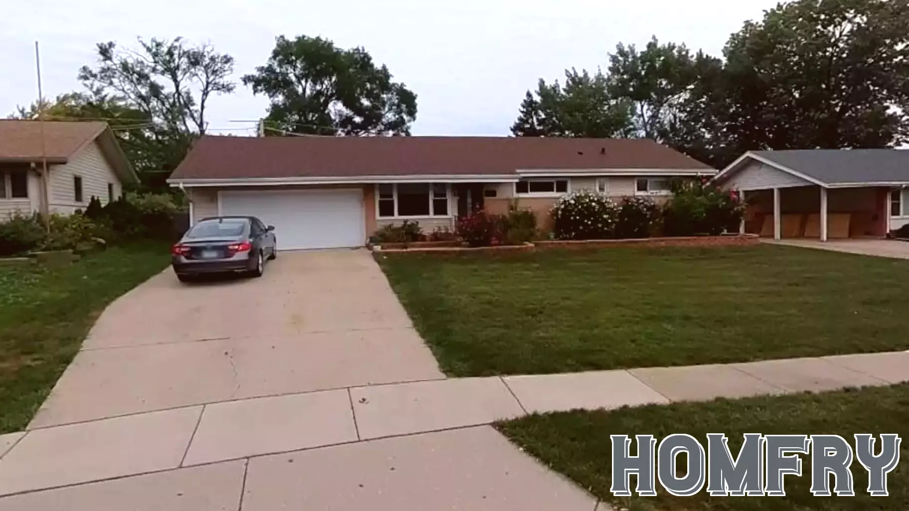 Single-family home sells in Hoffman Estates for $405,000